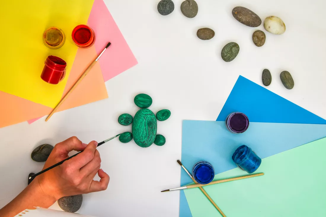 painting-rock-green-turtle-stone-step-by-step-diy-concept-step-by-step-3-photo-from